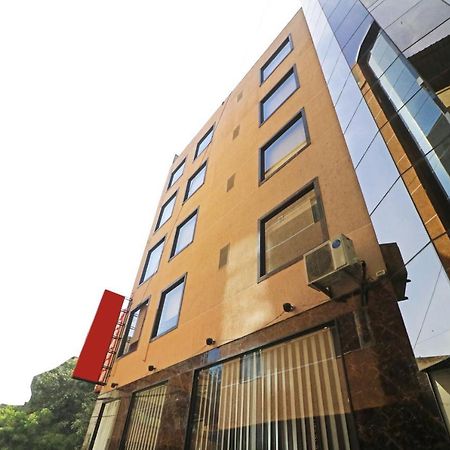 Hotel Paragon Suites นิวเดลี ภายนอก รูปภาพ